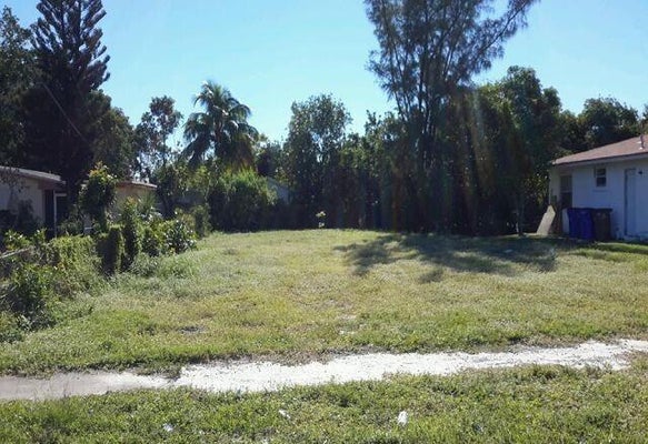 174 SW 5TH ST, DEERFIELD BEACH, FL 33441 - Image c8d2e5b74821c5dea2c54a7f73fa4fd1/1055197976