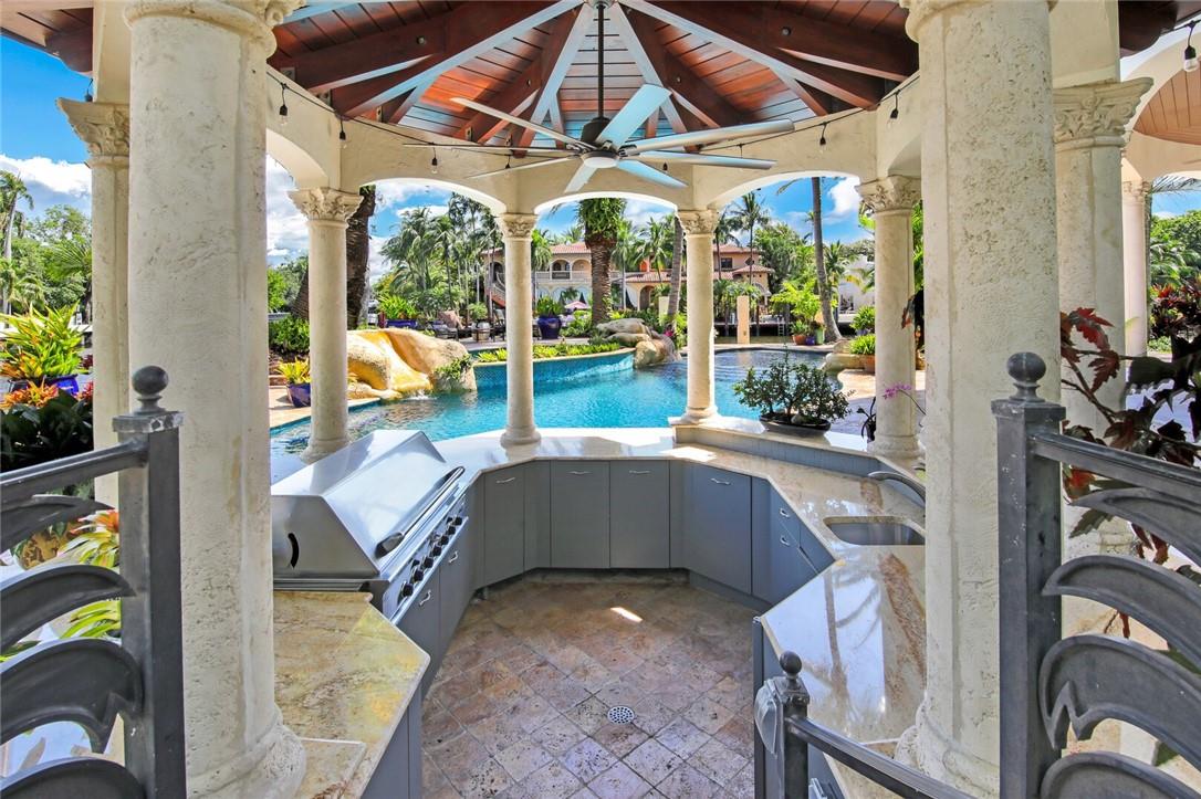 Rio Vista Isles - Residential