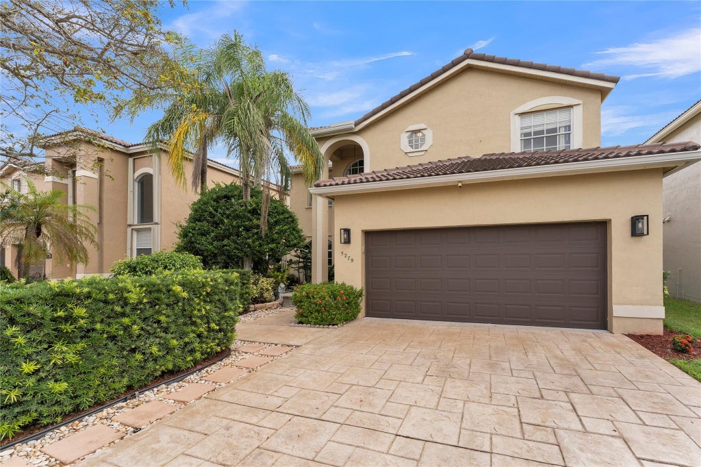 Photo of 5279 NW 112th Way, Coral Springs, FL 33076 (MLS # F10528795)