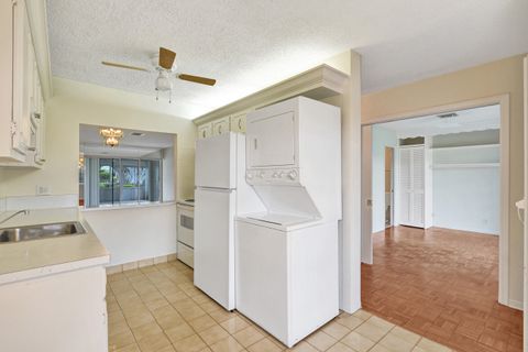 Tiny photo for 2521 Juniper Drive #11-b, Delray Beach, FL 33445 (MLS # B26031087)