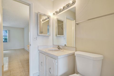 Tiny photo for 2521 Juniper Drive #11-b, Delray Beach, FL 33445 (MLS # B26031087)