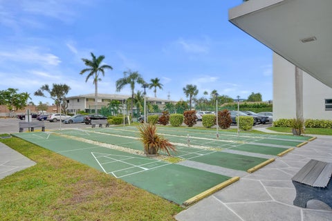 Tiny photo for 3040 NE 16TH Avenue #A405, Oakland Park, FL 33334 (MLS # B26090866)
