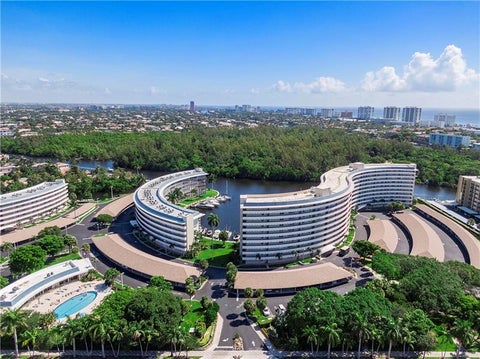 Tiny photo for 1427 E Hillsboro Boulevard #Apt 528, Deerfield Beach, FL 33441 (MLS # B26082620)