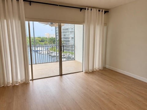 Tiny photo for 1427 E Hillsboro Boulevard #Apt 528, Deerfield Beach, FL 33441 (MLS # B26082620)