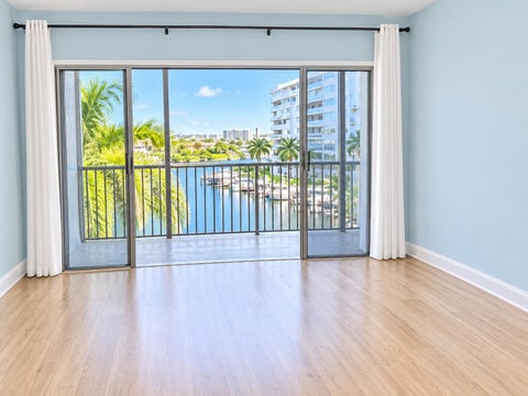 Tiny photo for 1427 E Hillsboro Boulevard #Apt 528, Deerfield Beach, FL 33441 (MLS # B26082620)