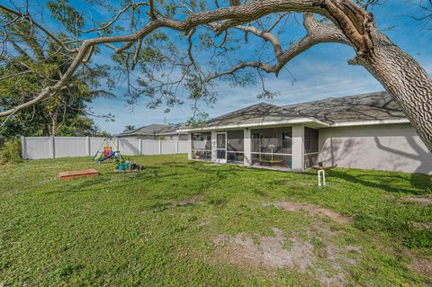 A home in Port St Lucie