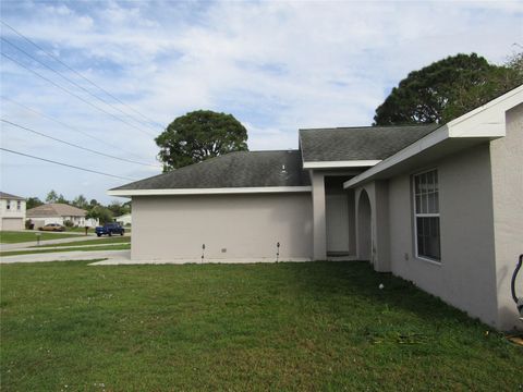 A home in Port St Lucie