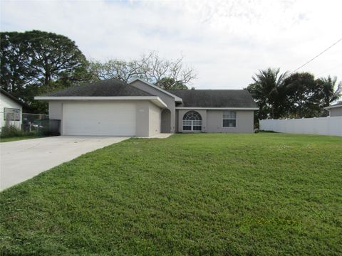 A home in Port St Lucie