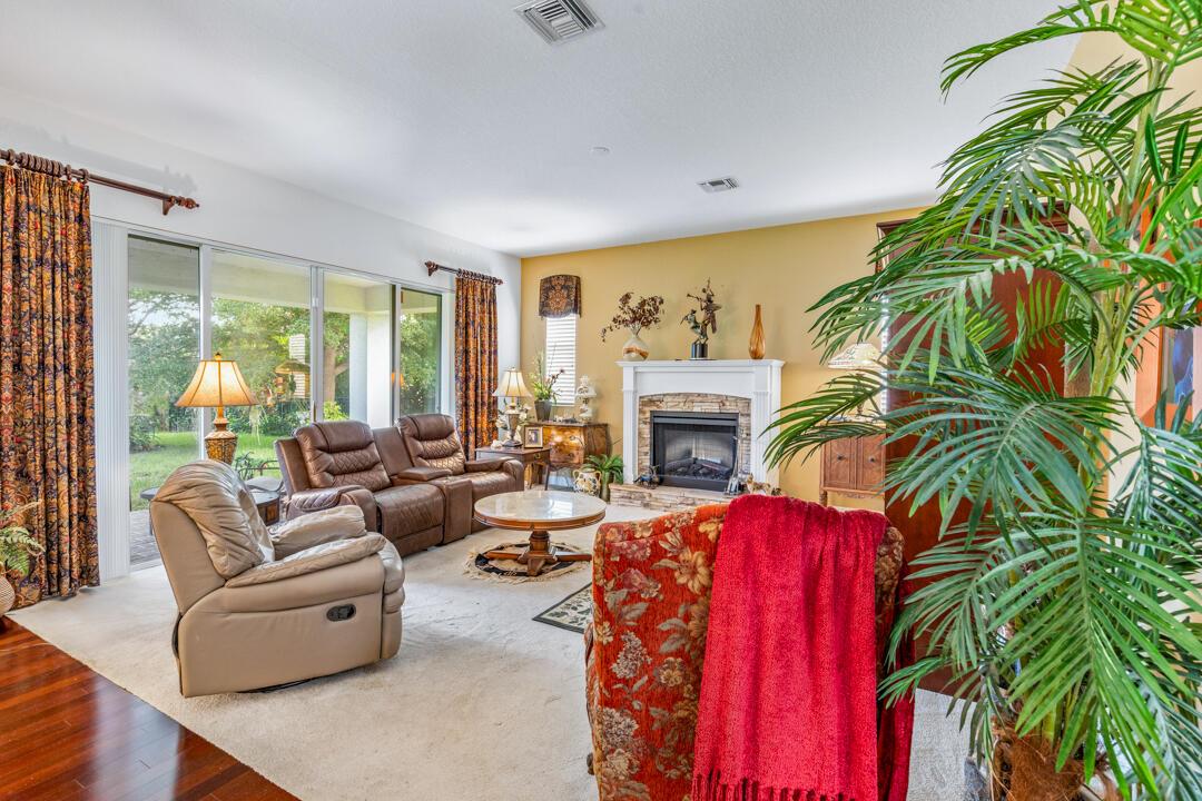 HAMMOCK CREEK - Residential