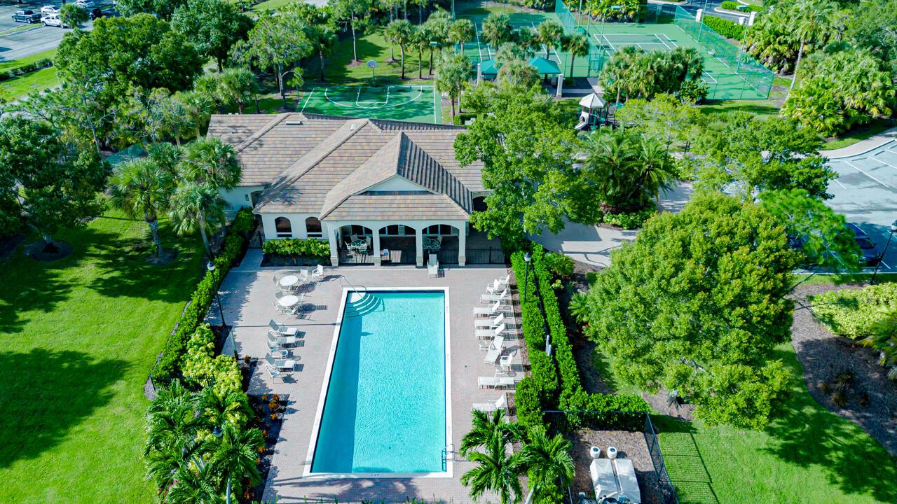 HAMMOCK CREEK - Residential