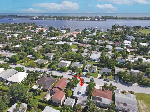 A home in Lake Worth Beach