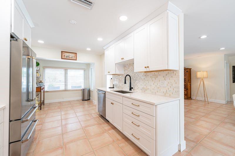 Silver Shores Sec Of Laud - Residential Lease