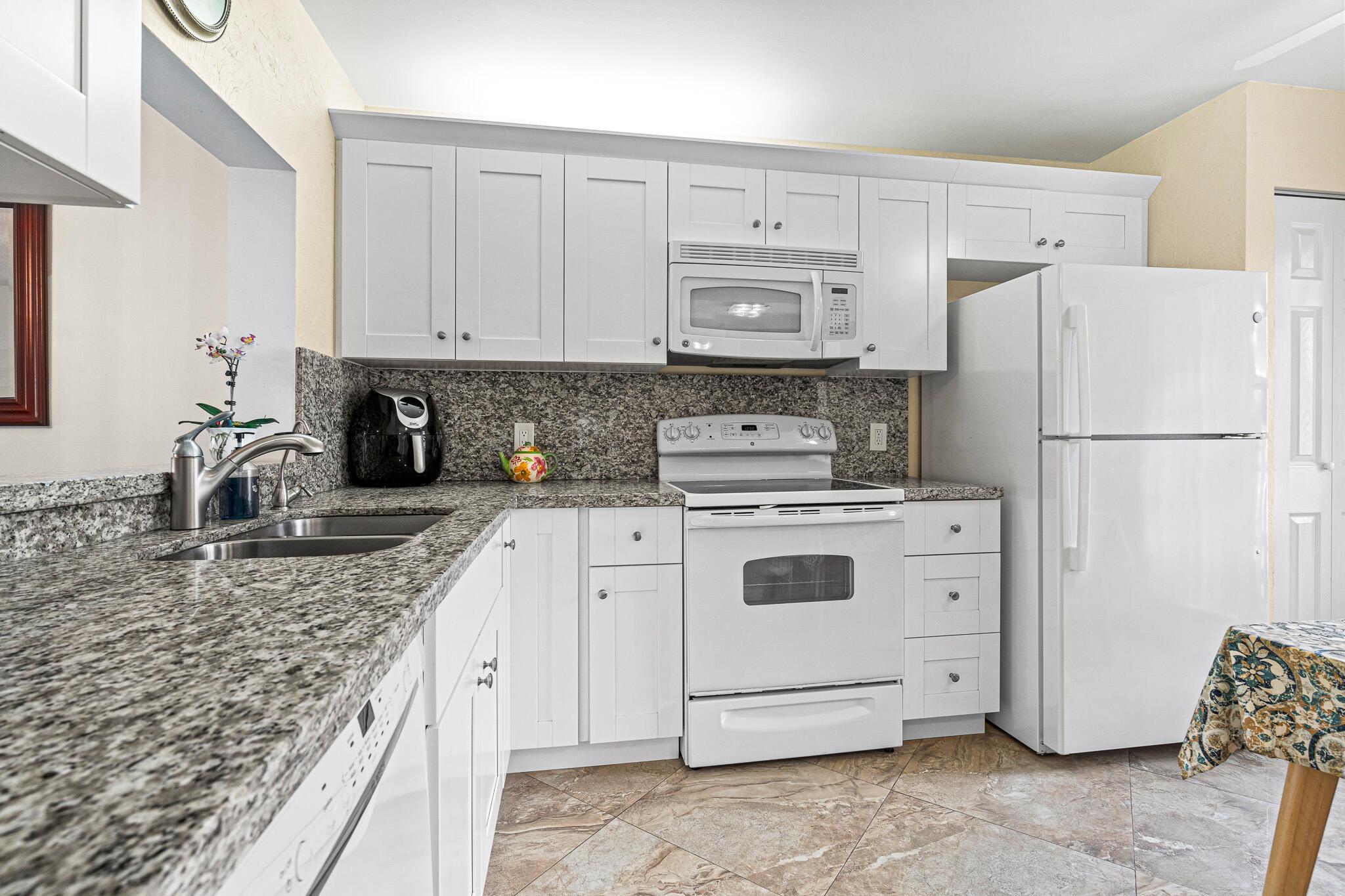 3337 Perimeter Drive 1413