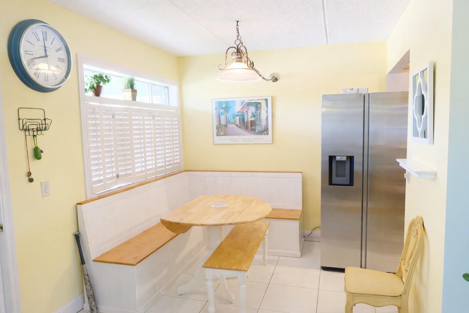 REGAL PALMS MAYFAIR CONDO - Residential