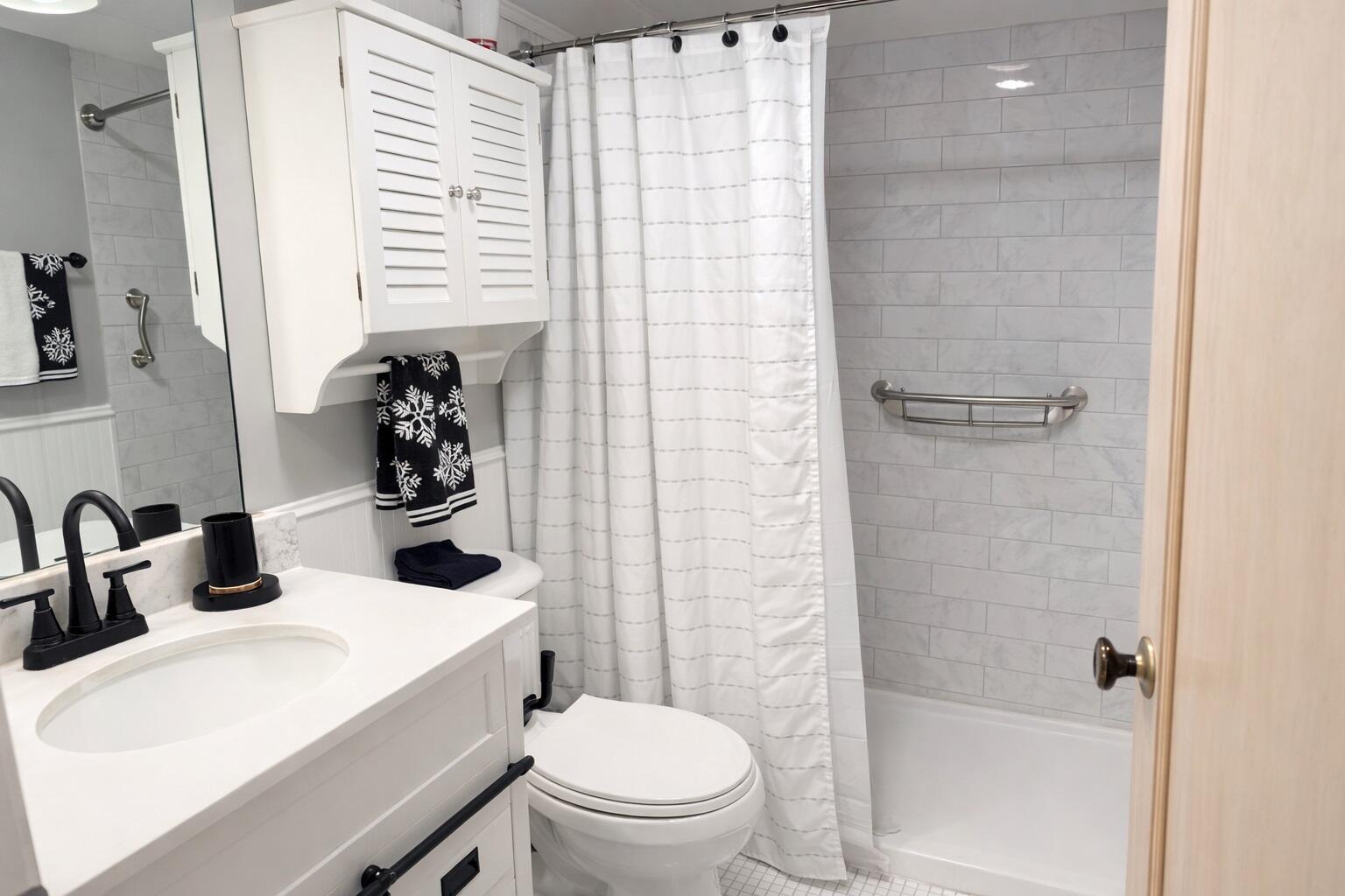 REGAL PALMS MAYFAIR CONDO - Residential