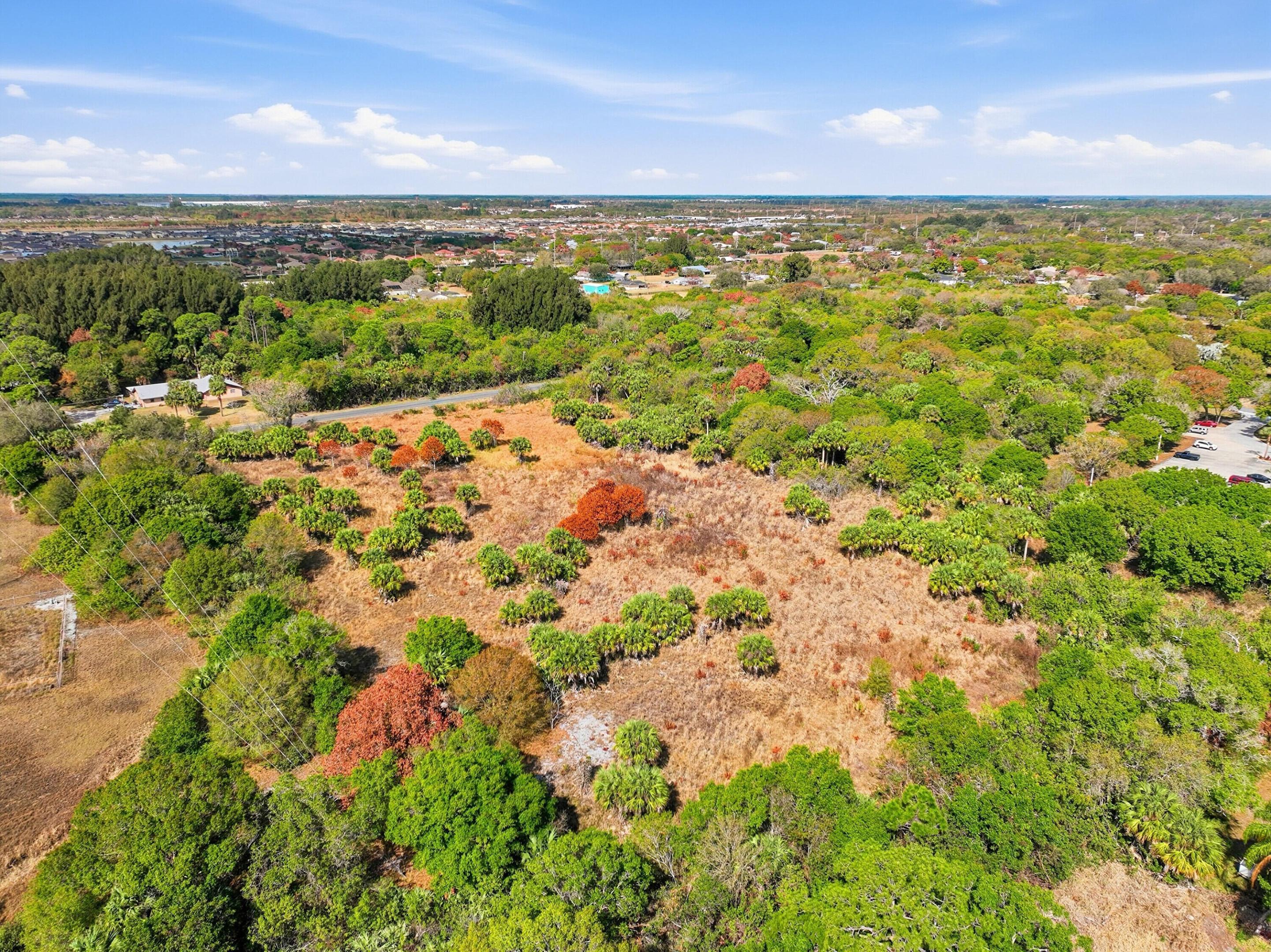 METES AND BOUNDS - Land