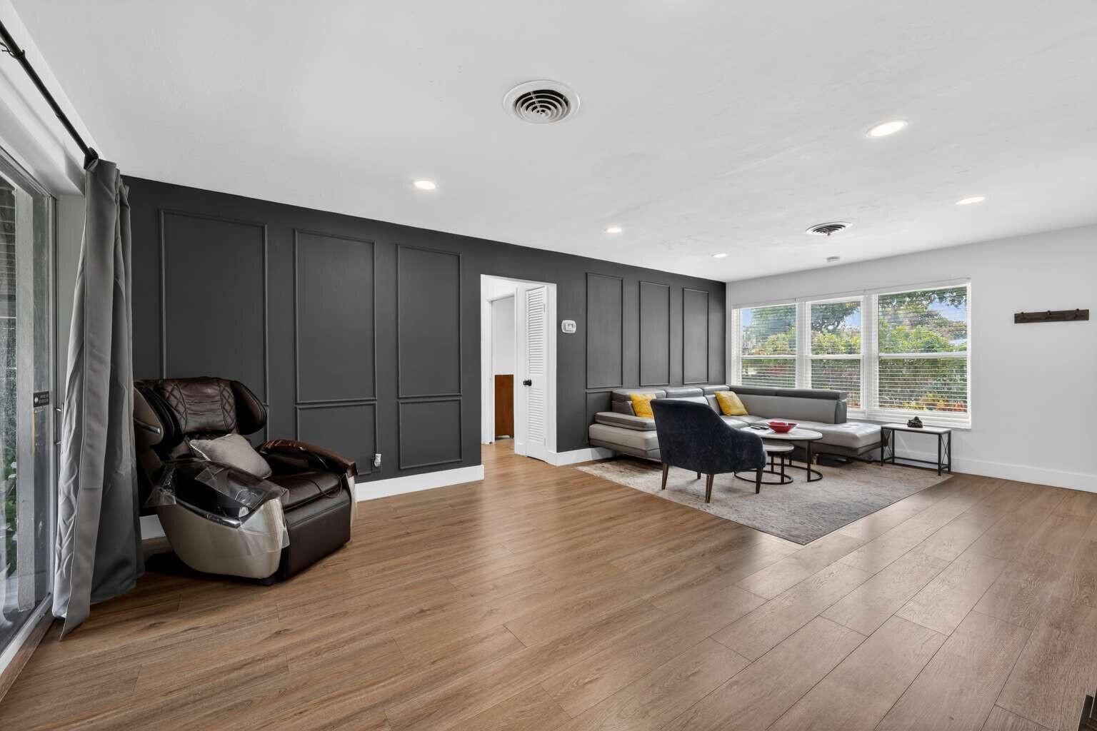 PLEASANT RIDGE - Residential