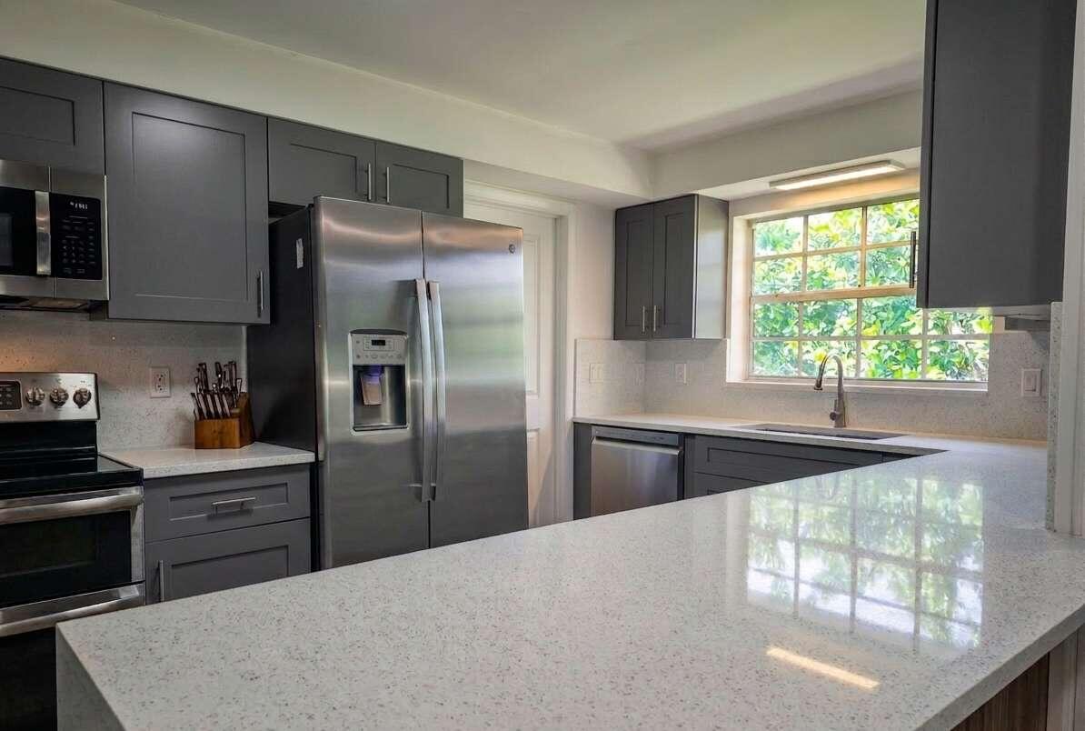 PLEASANT RIDGE - Residential