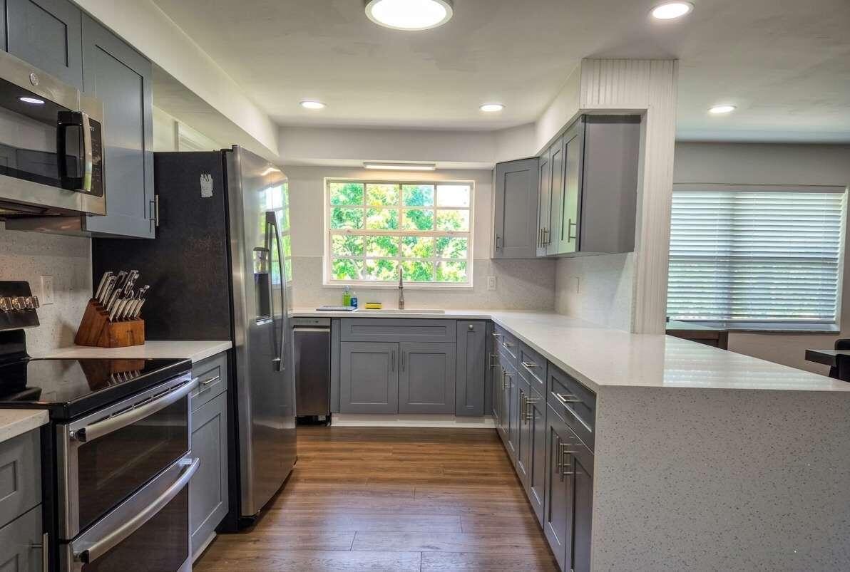 PLEASANT RIDGE - Residential