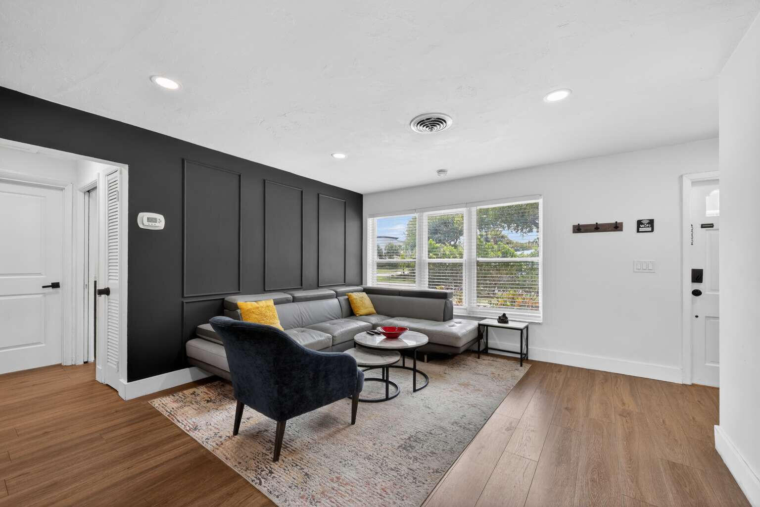 PLEASANT RIDGE - Residential