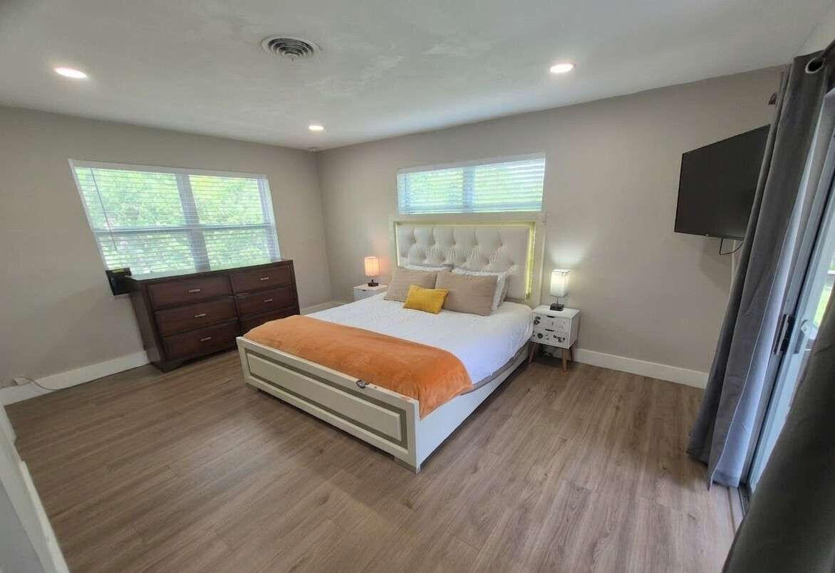 PLEASANT RIDGE - Residential