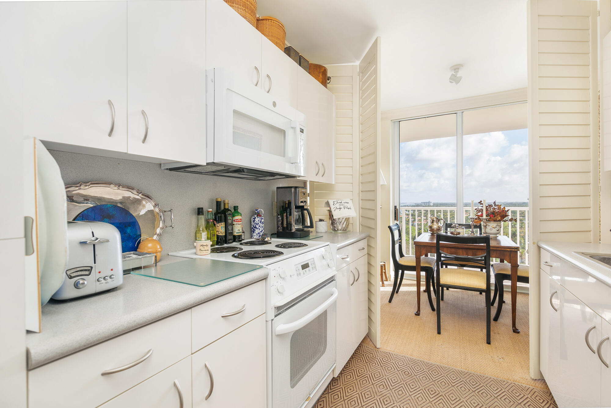 RAPALLO SOUTH CONDO - Residential