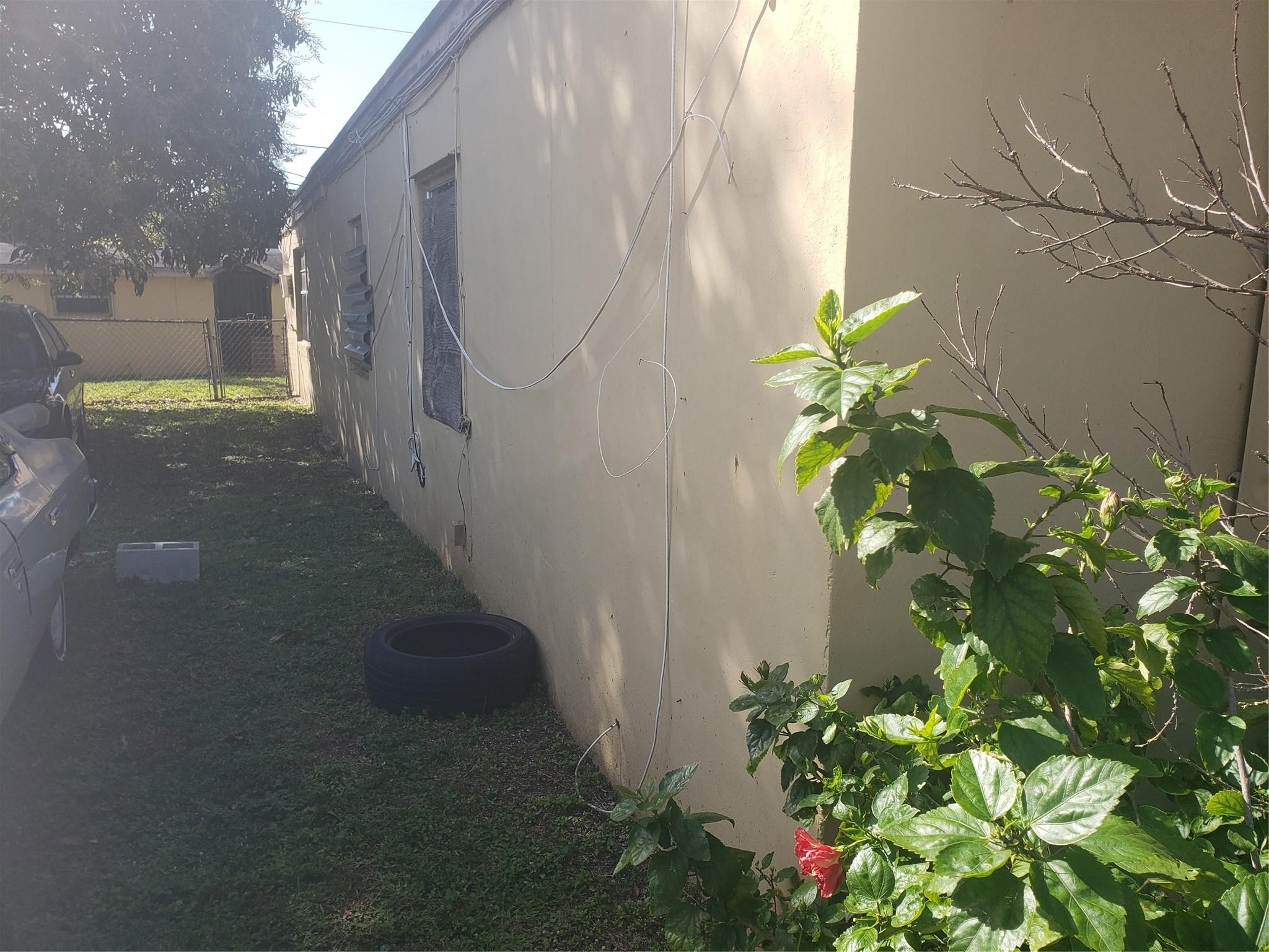 Bunche Park - Residential