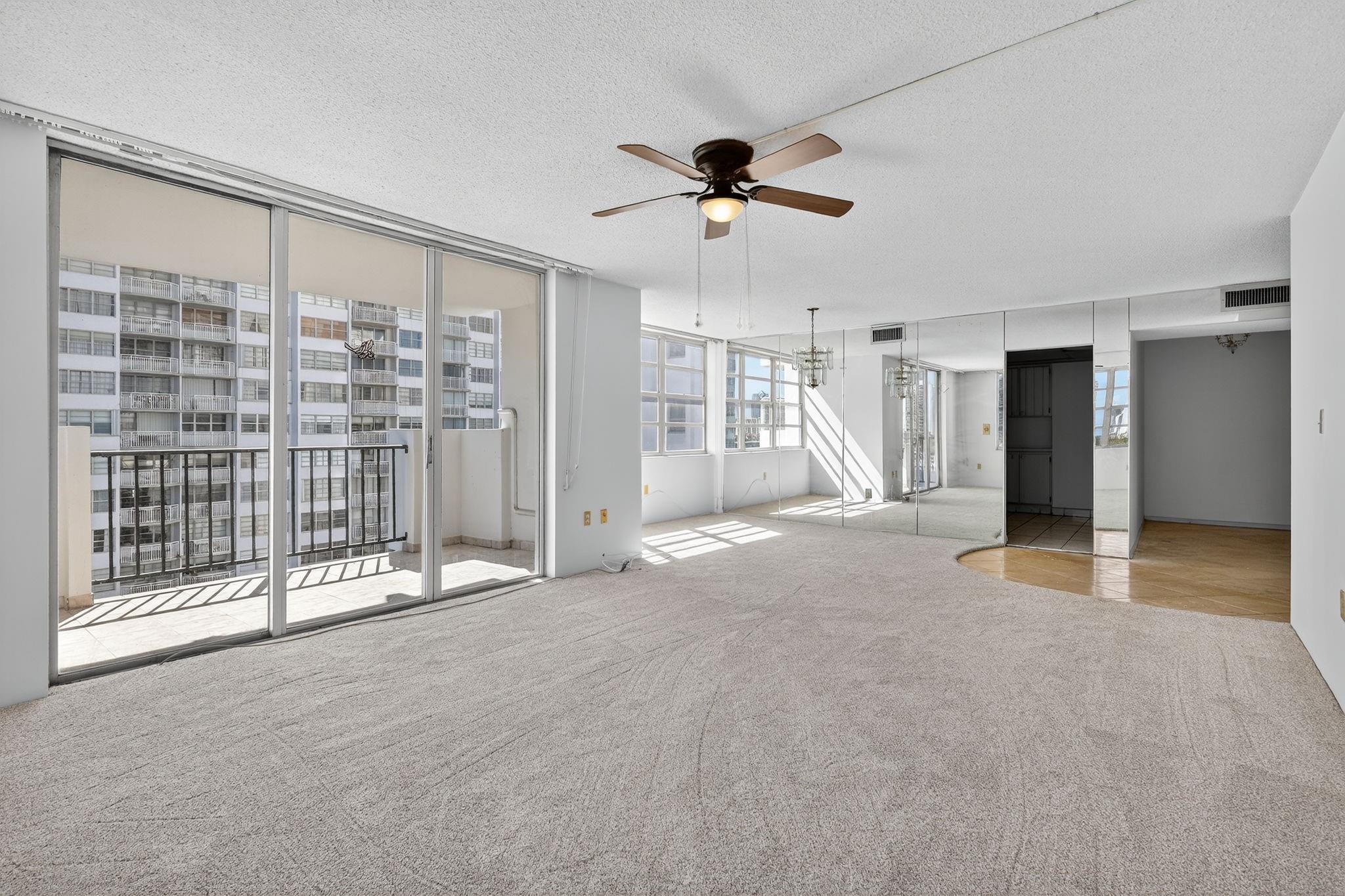 Commodore Plaza - Residential