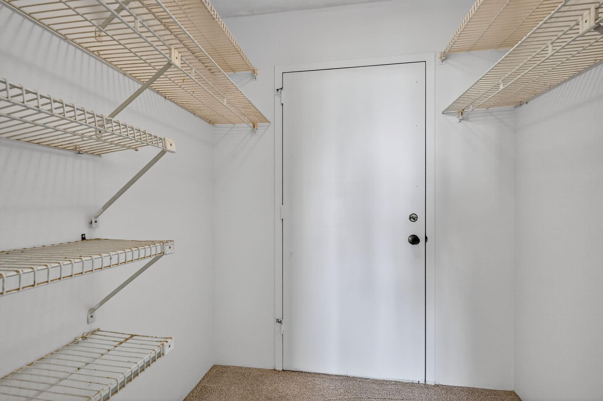 Commodore Plaza - Residential