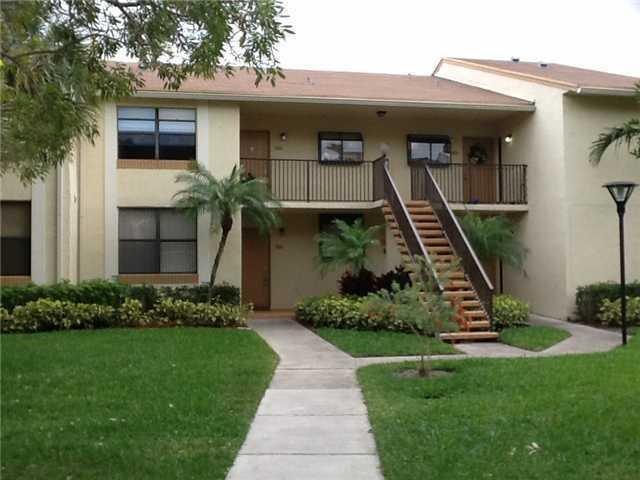 Villas at Meadow Lakes - Residential Lease