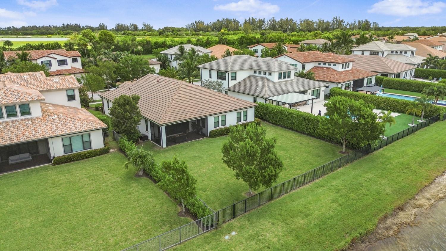 9228 Grand Prix Lane