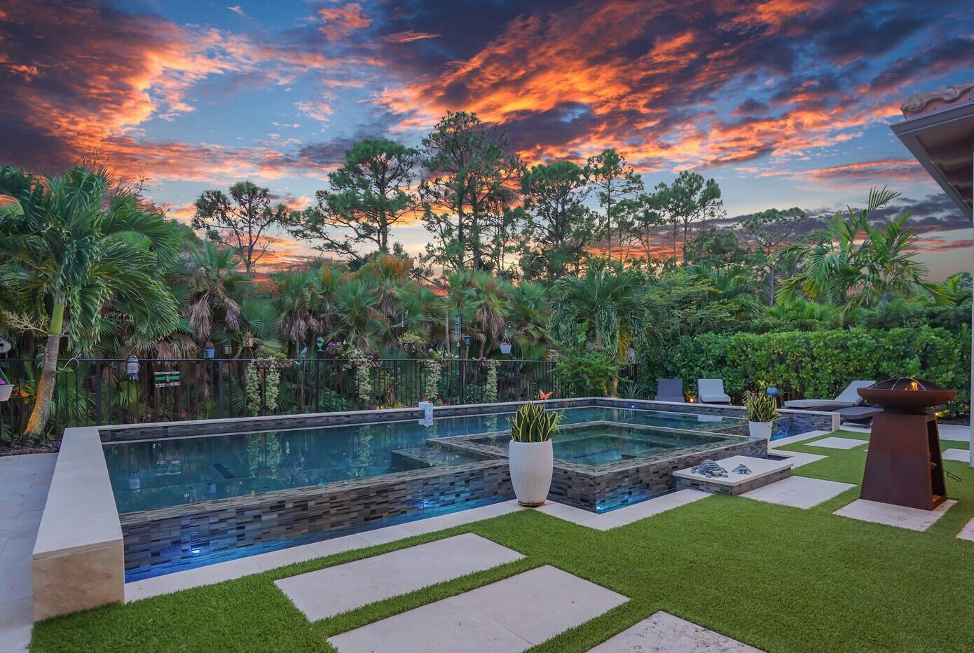 ALTON NEIGHBORHOOD - Residential Lease