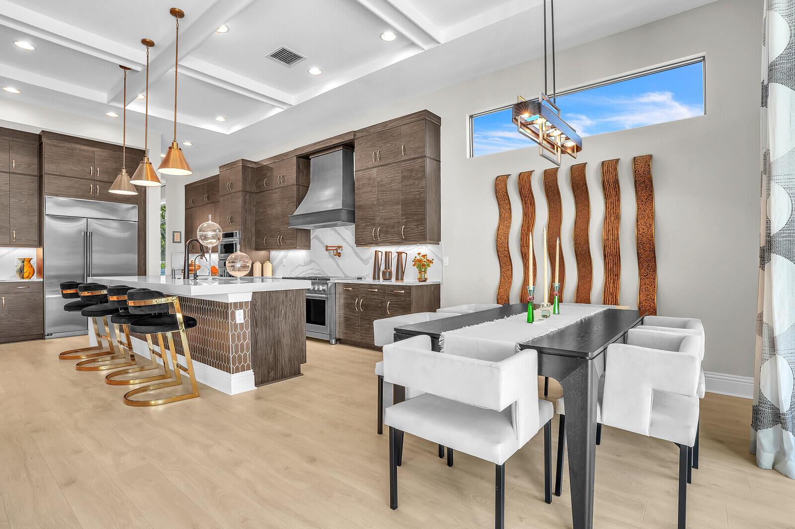 ALTON NEIGHBORHOOD - Residential Lease