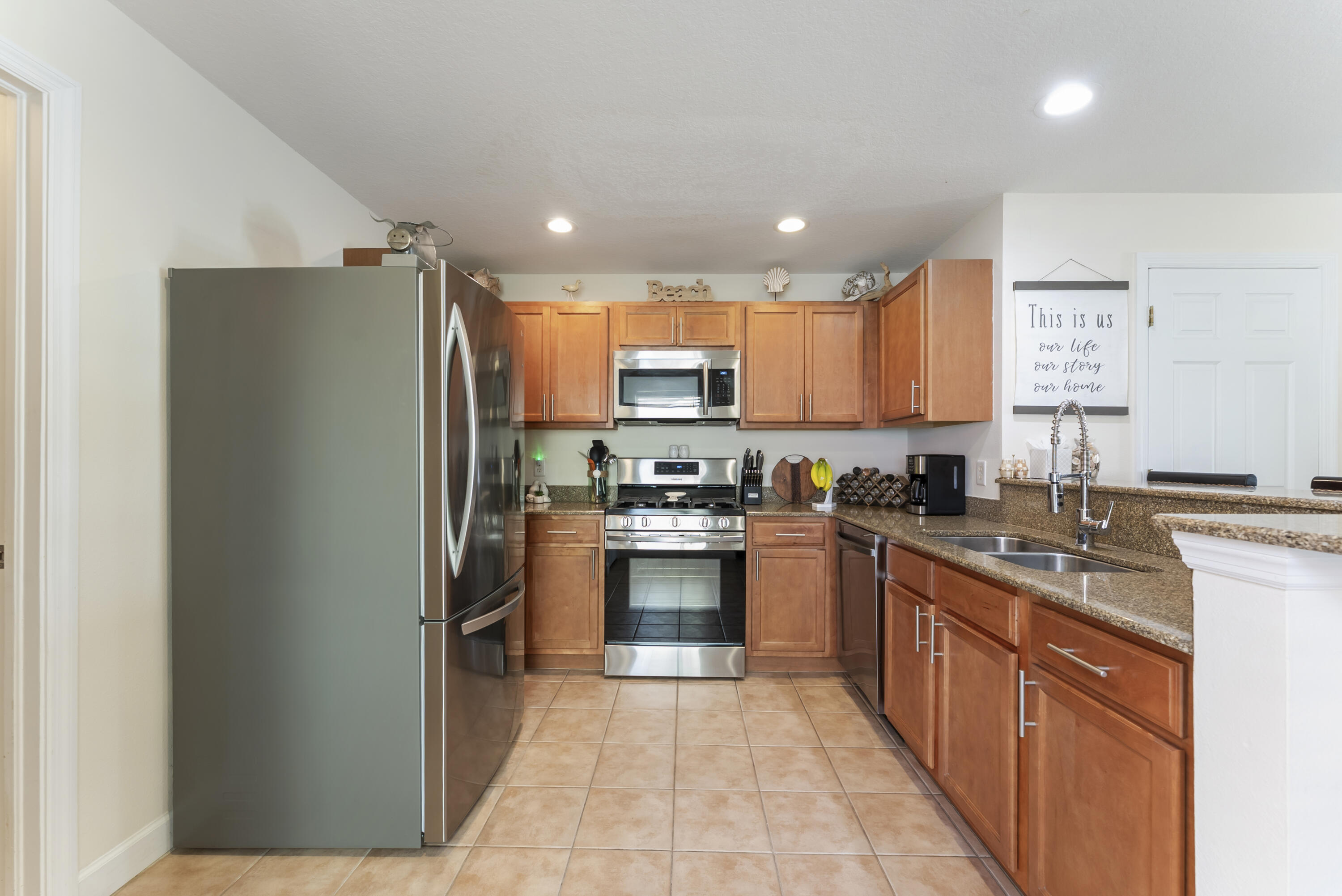 POINTE WEST NORTH VILLAGE PHASE III PD - Residential