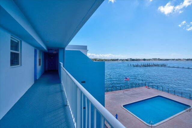 View photos, virtual tours, details... 1820 New Palm Way 402