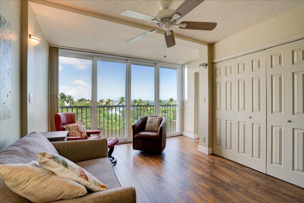 Photo of 1820 New Palm Way #402, Boynton Beach, FL 33435 (MLS # R11131956)