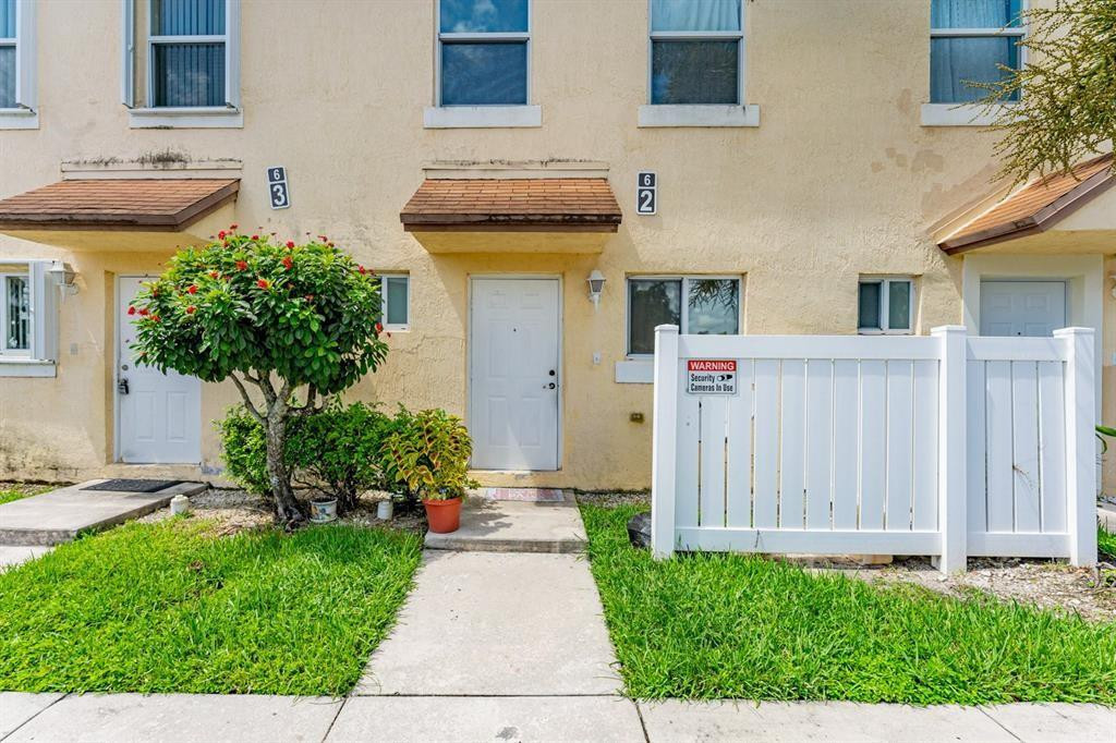 COVENTRY HOUSE - Residential