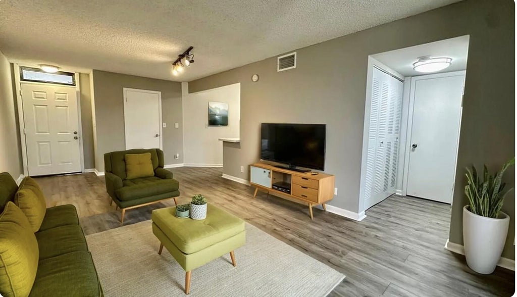 Photo of 215 Lake Pointe Drive #101, Oakland Park, FL 33309 (MLS # B26049533)