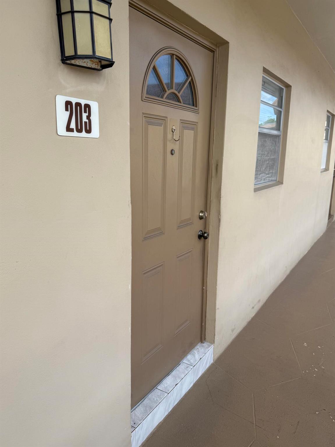 5061 W Oakland Park Blvd 203