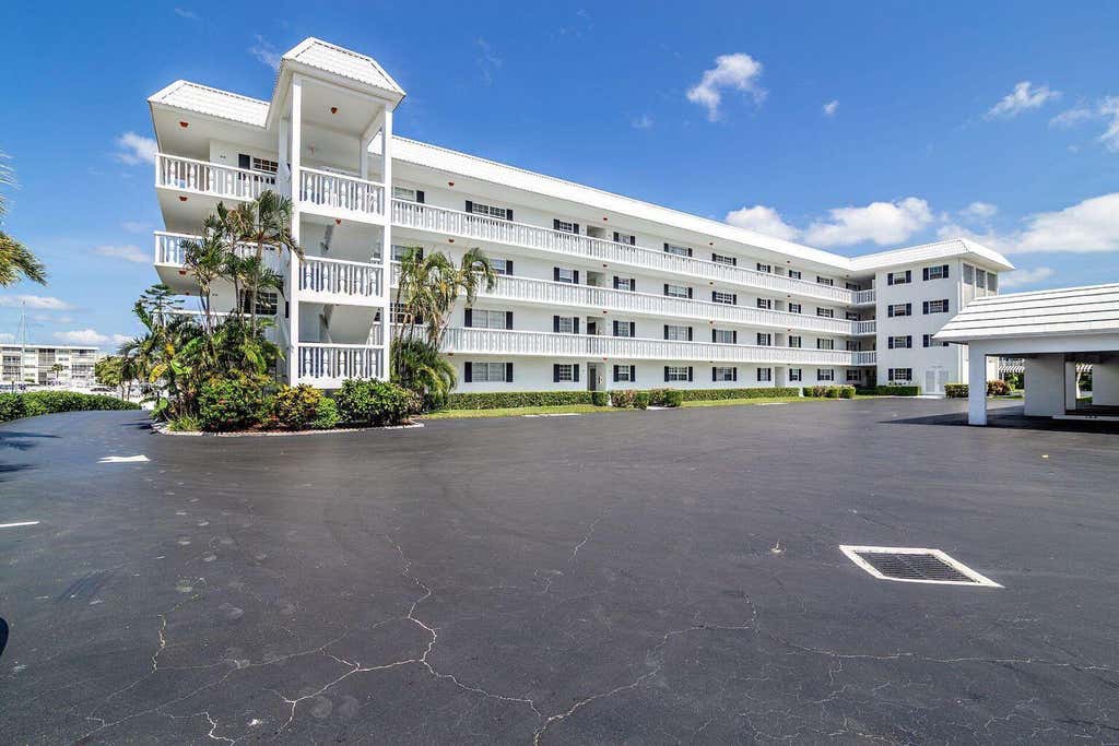 Photo of 907 Marina Drive #208, North Palm Beach, FL 33408 (MLS # R10982007)