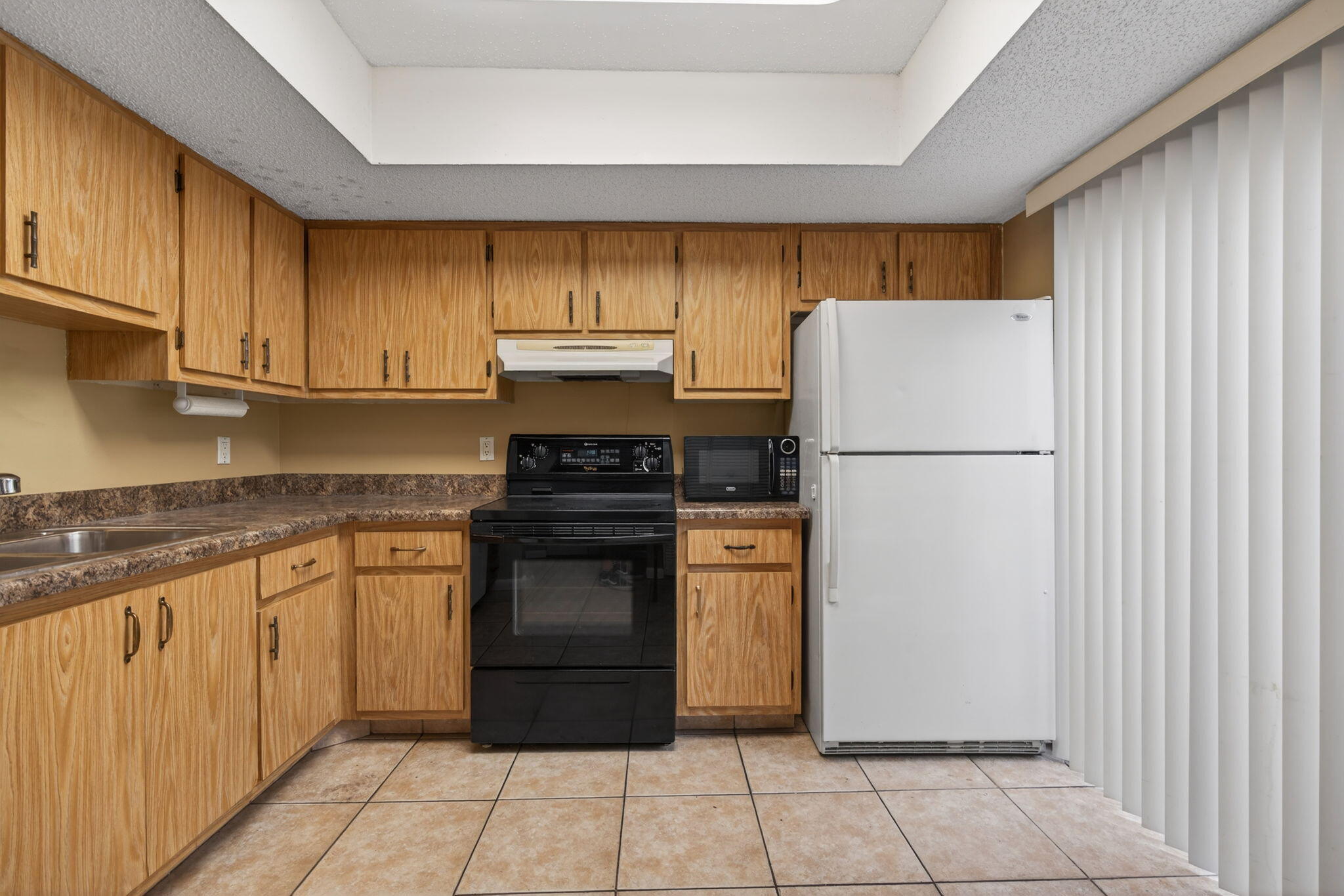 JUPITER VILLAGE TOWNHOMES - Residential