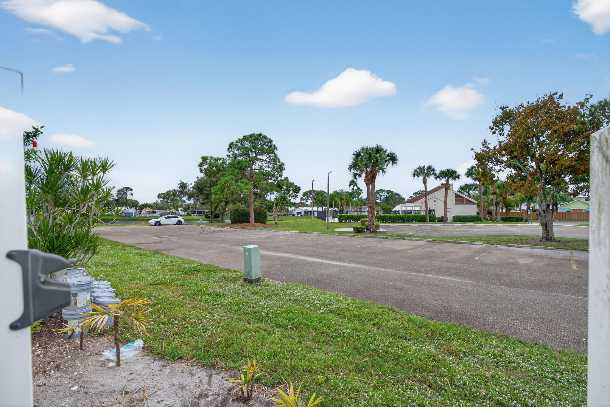 JUPITER VILLAGE TOWNHOMES - Residential
