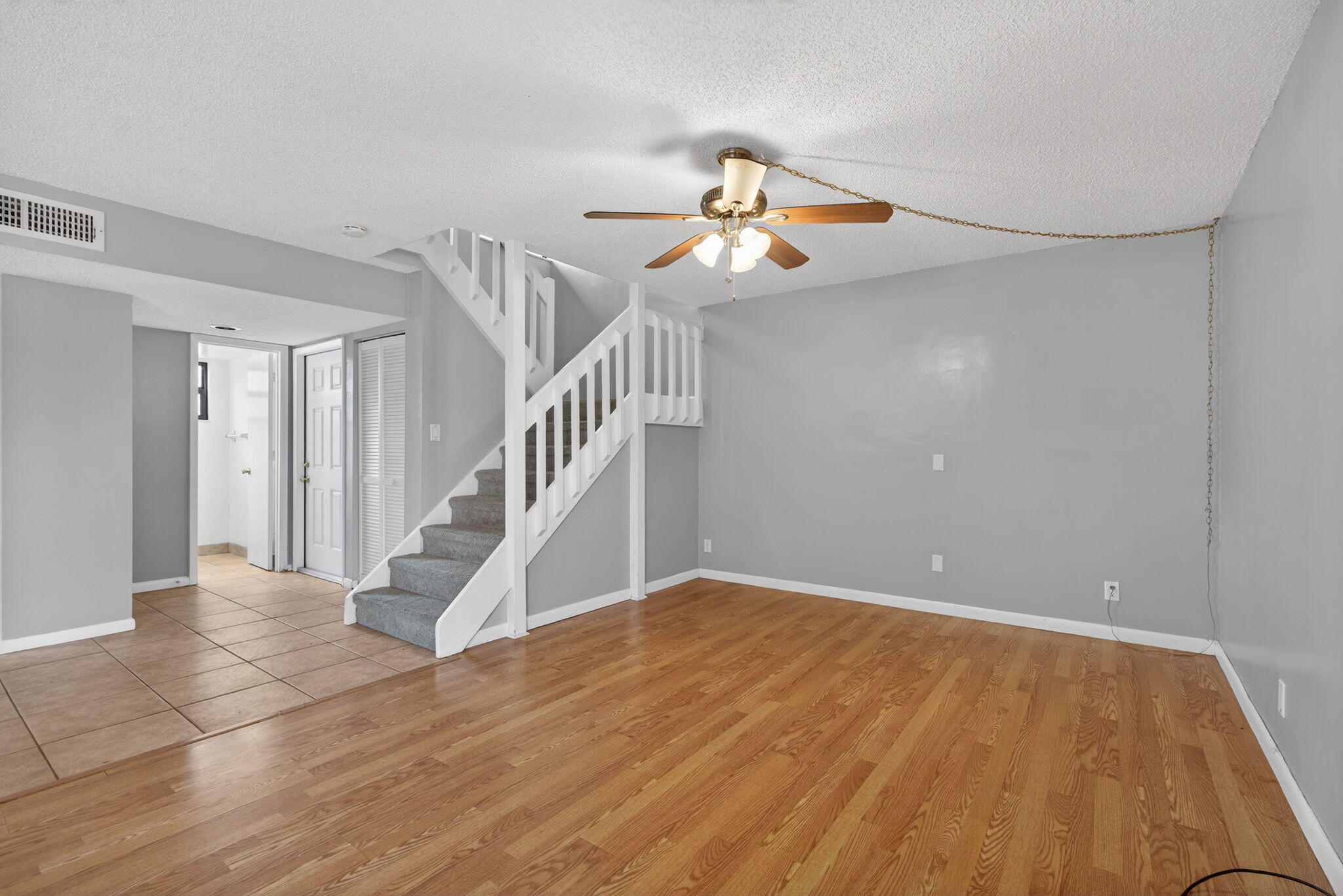 JUPITER VILLAGE TOWNHOMES - Residential