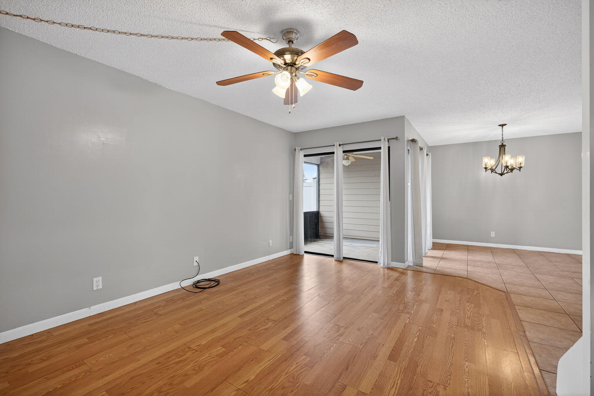 JUPITER VILLAGE TOWNHOMES - Residential