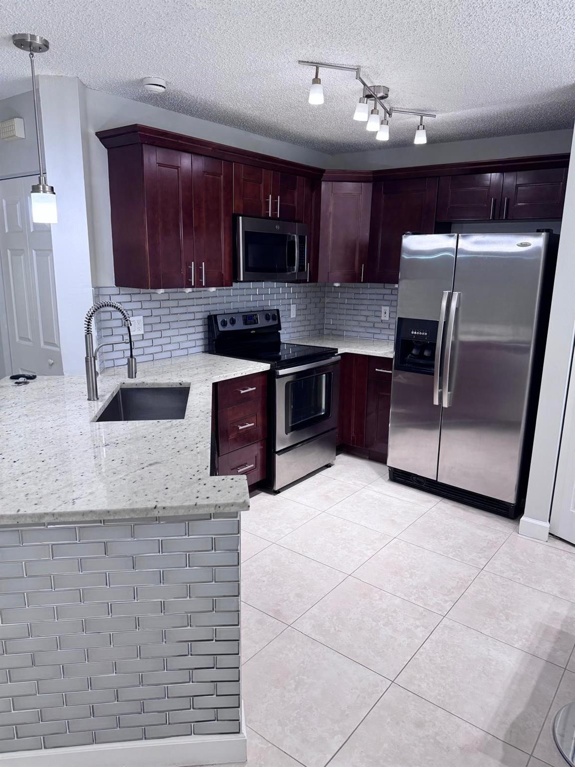 Olympia & York Residentia - Residential Lease