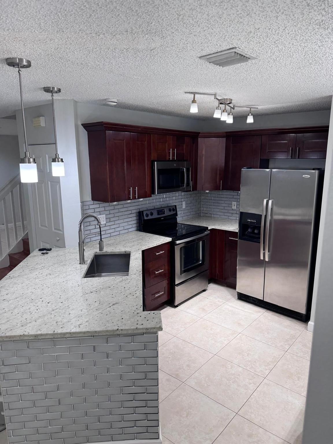 Olympia & York Residentia - Residential Lease