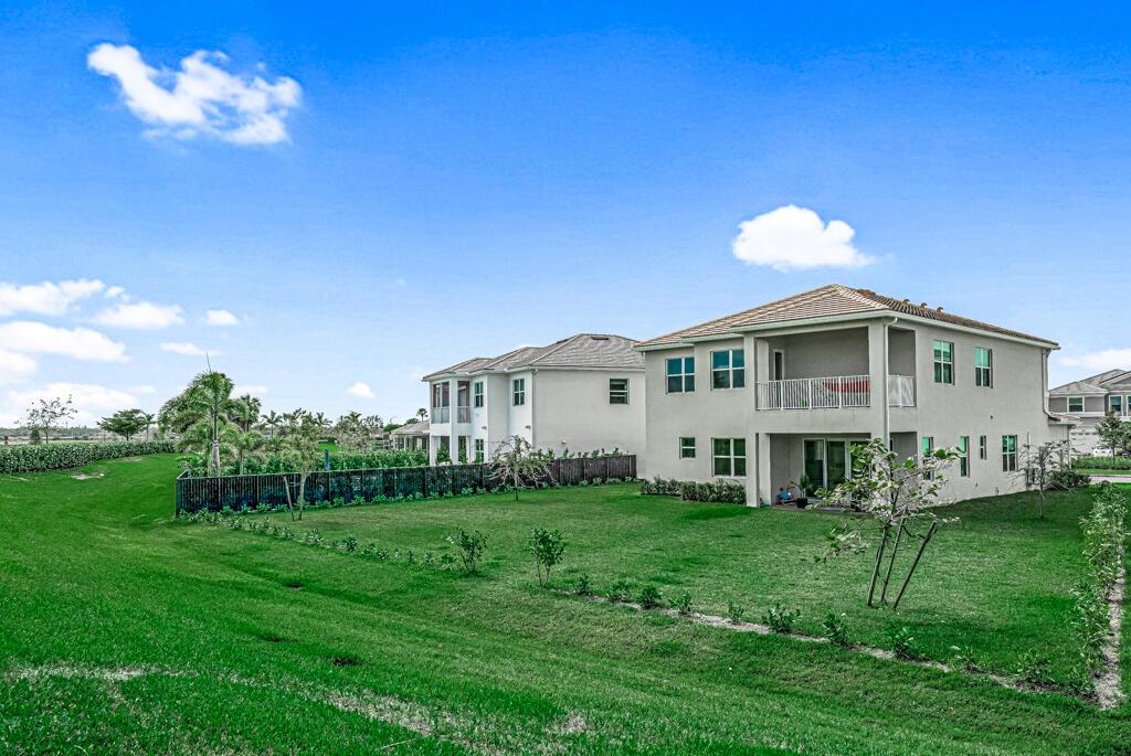 ORCHARDS OF WESTLAKE PHAS - Residential Lease