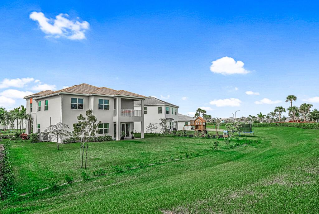 ORCHARDS OF WESTLAKE PHAS - Residential Lease