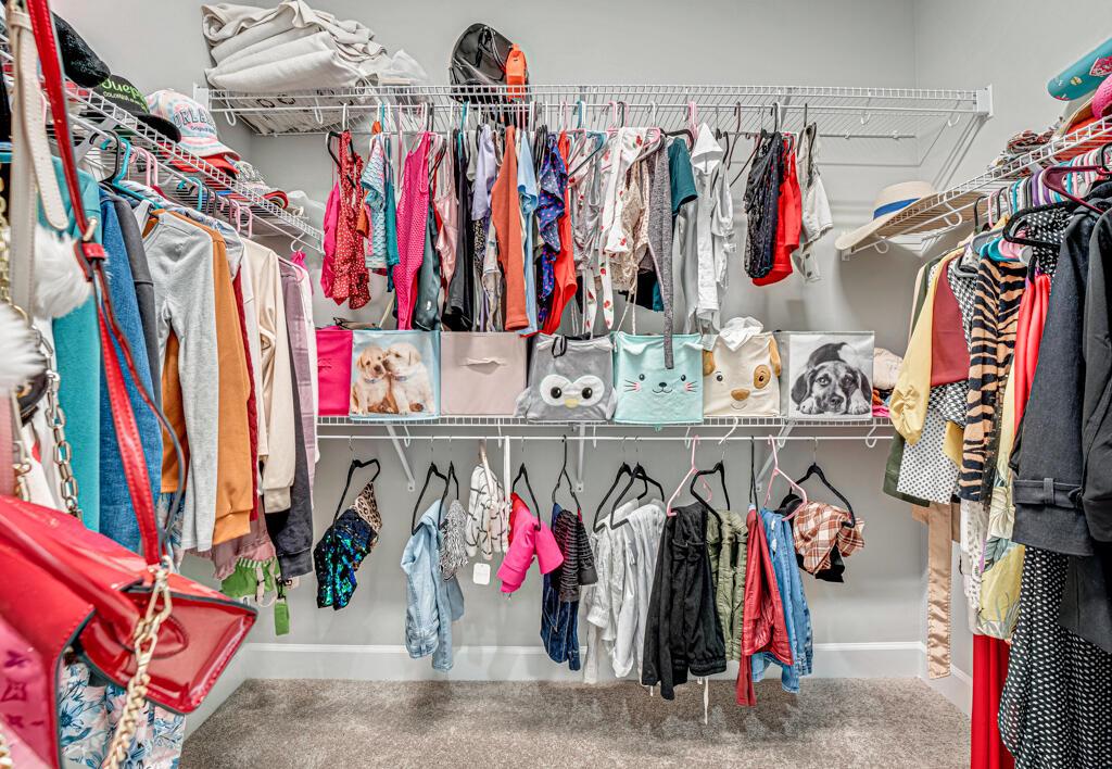 ORCHARDS OF WESTLAKE PHAS - Residential Lease