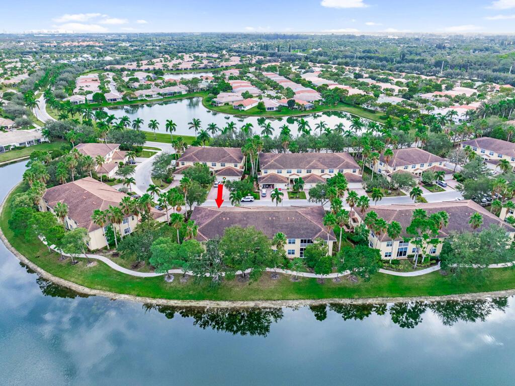 BAYWINDS / WINDJAMMER COV - Residential